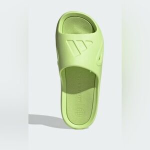 NWT!! Adidas ADICANE SLIDE Women’s Sz 9/ Men’s Size 8
